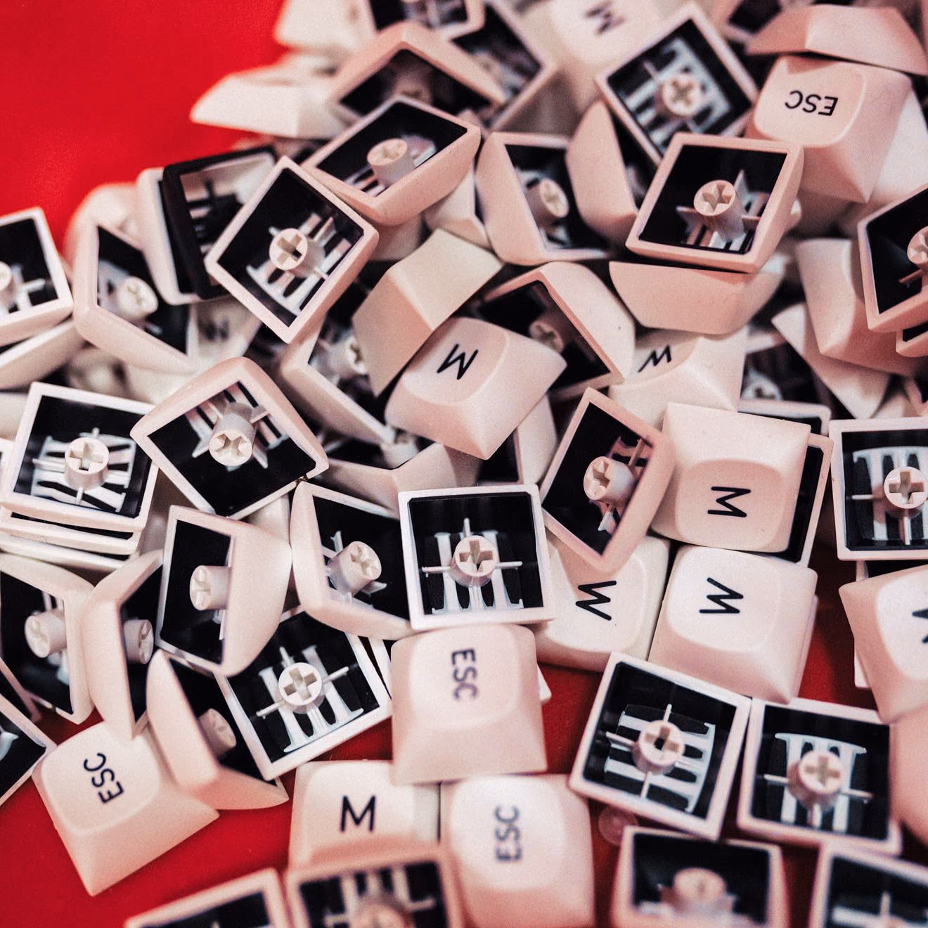 MTNU keycaps